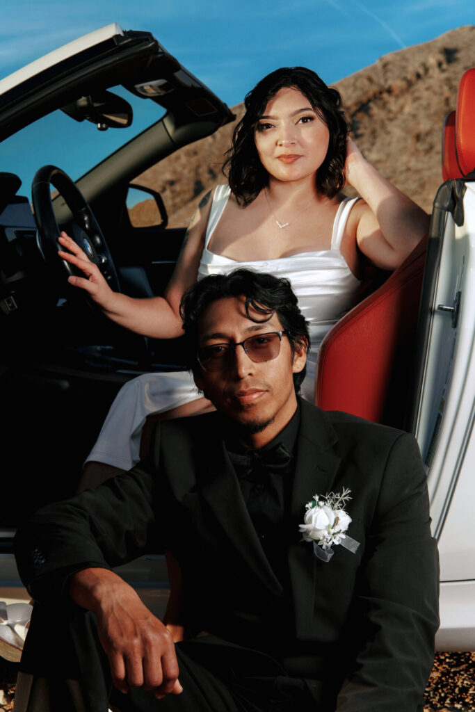 Stylish Desert Elopement Photo in a Convertible